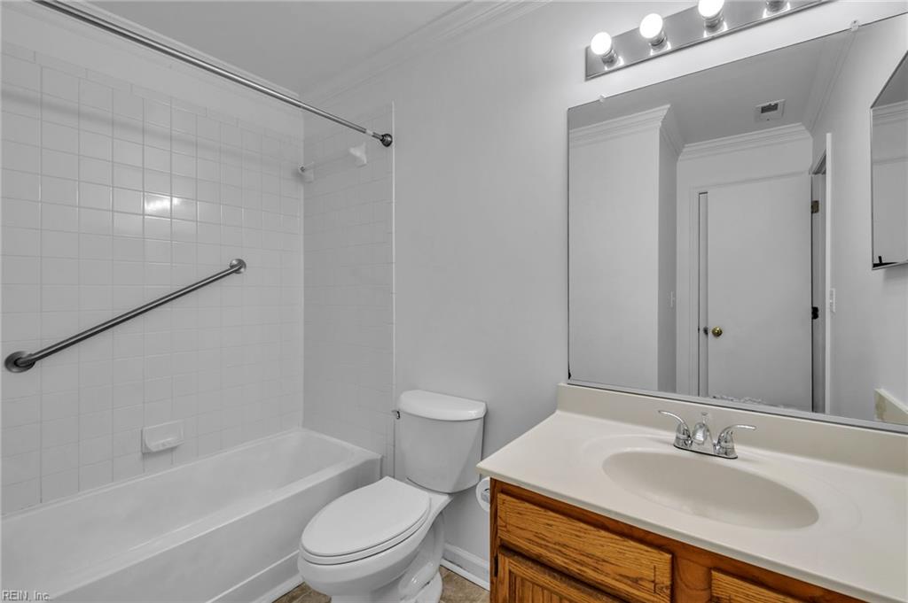 277 Town Pointe Way Newport News VA 23601