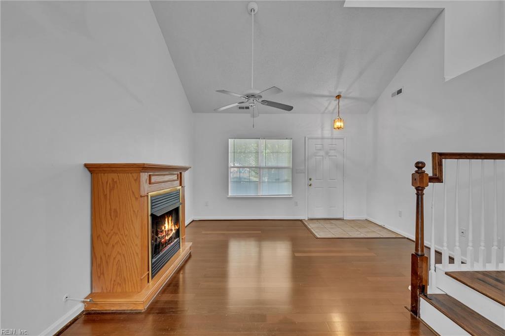 277 Town Pointe Way Newport News VA 23601