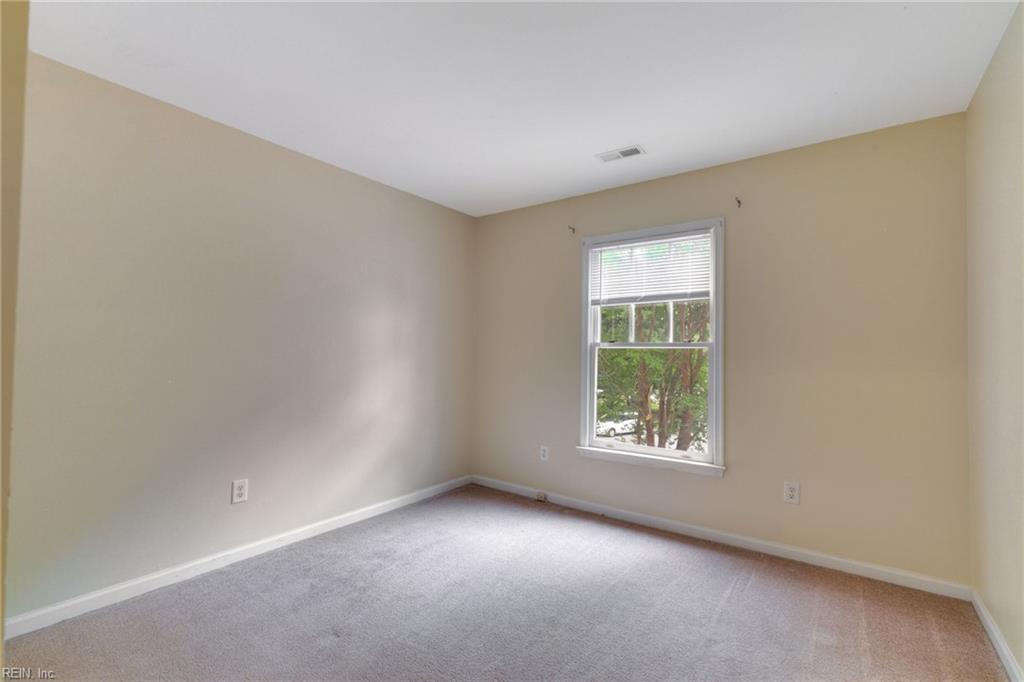 104 Kraft Court Yorktown VA 23693