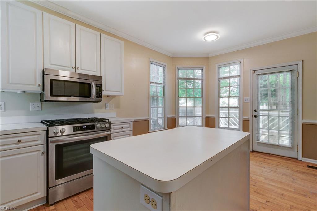104 Kraft Court Yorktown VA 23693