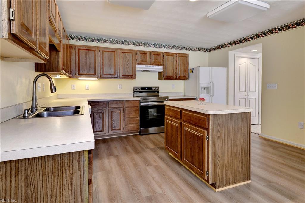 135 Waters Edge Drive Williamsburg VA 23188