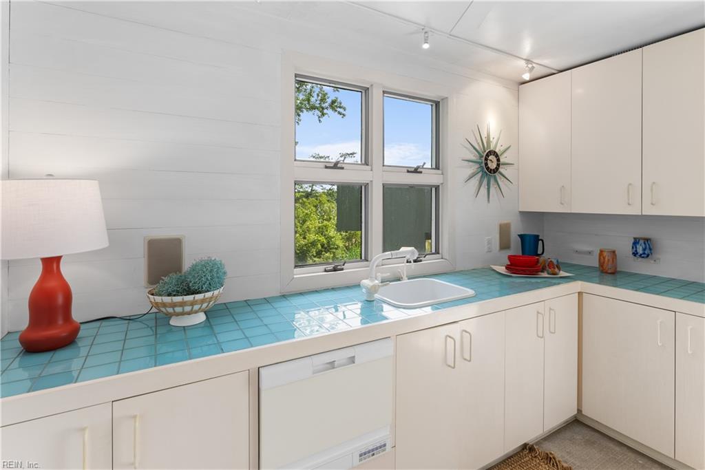 1336 Moyer Road Newport News VA 23606