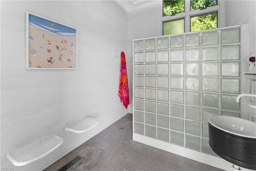 1336 Moyer Road Newport News VA 23606