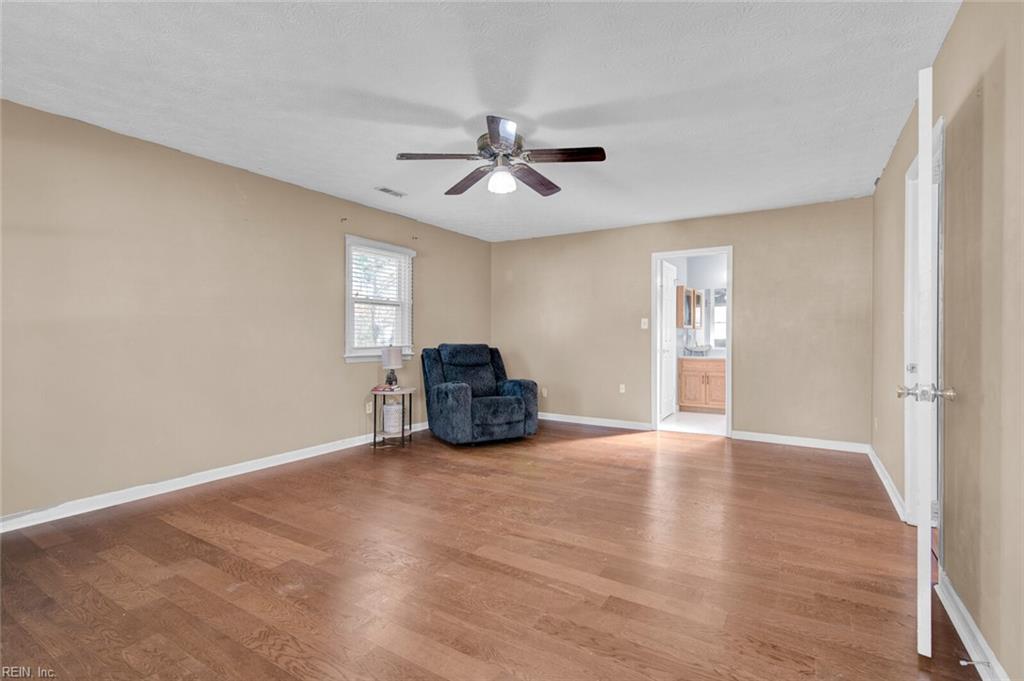 101 Edgewood Court Yorktown VA 23692