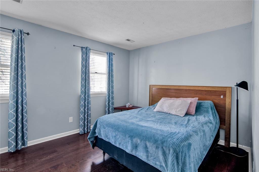 101 Edgewood Court Yorktown VA 23692