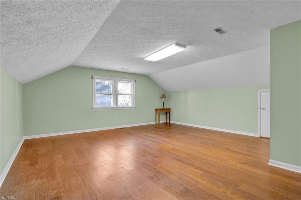 101 Edgewood Court Yorktown VA 23692