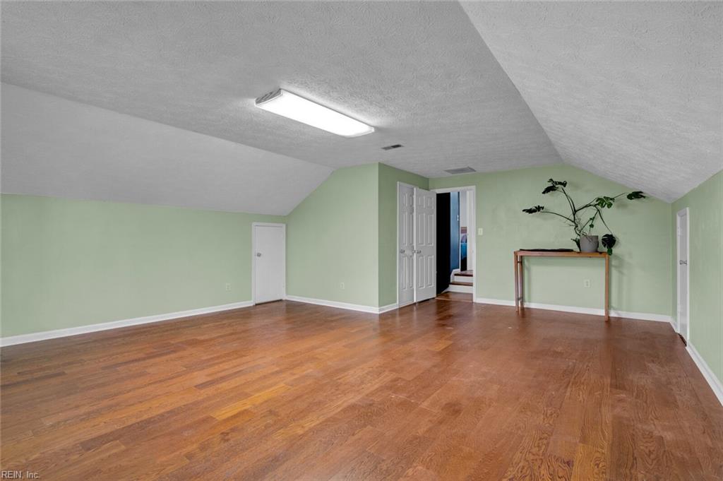 101 Edgewood Court Yorktown VA 23692
