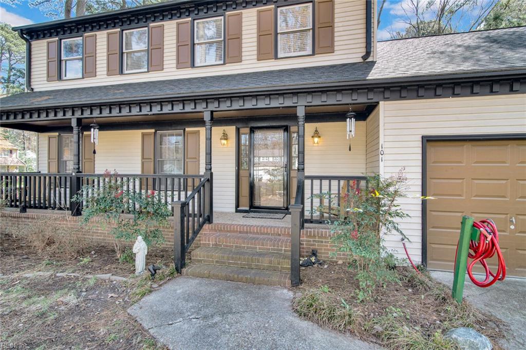 101 Edgewood Court Yorktown VA 23692