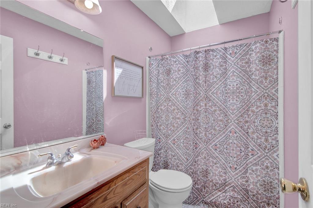 101 Edgewood Court Yorktown VA 23692