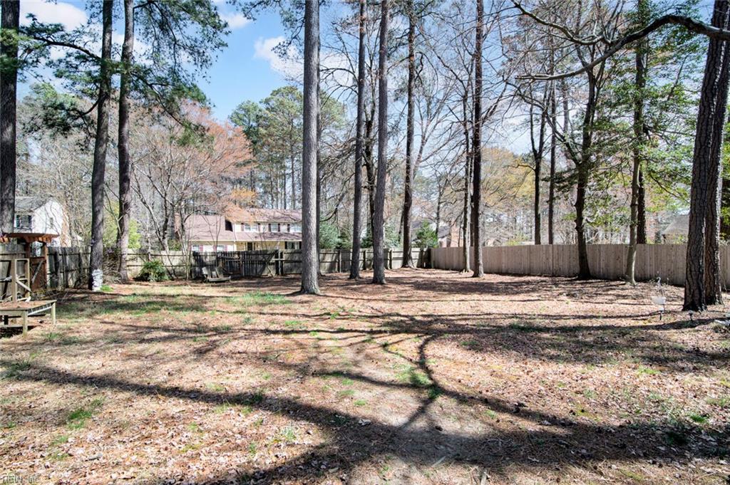 101 Edgewood Court Yorktown VA 23692