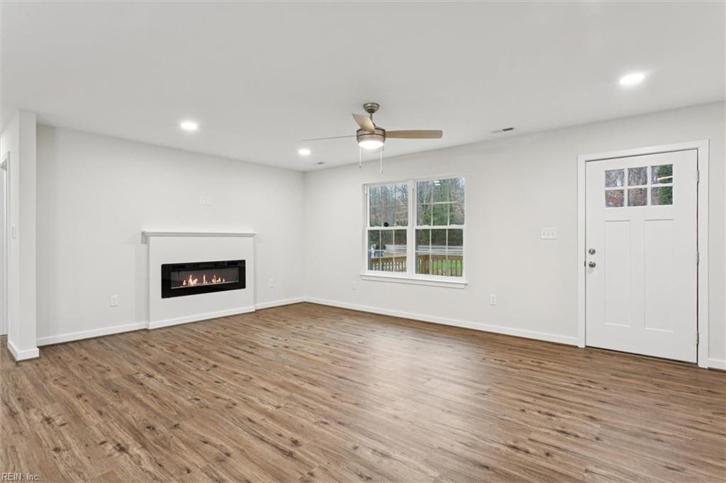 5738 Hickory Fork Road Gloucester VA 23061