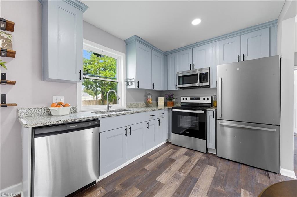 11 Langley Avenue Newport News VA 23601