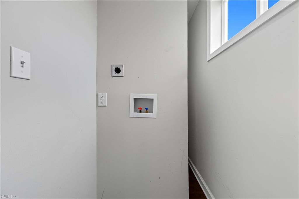 11 Langley Avenue Newport News VA 23601