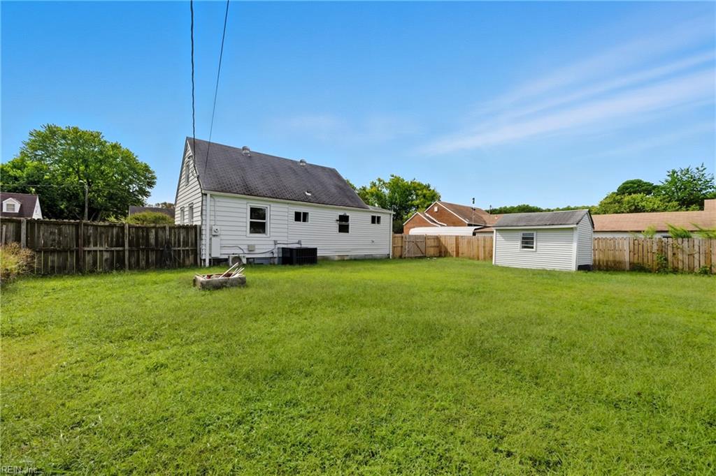 11 Langley Avenue Newport News VA 23601