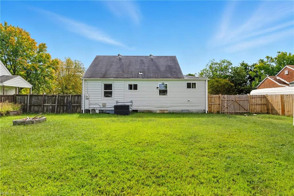 11 Langley Avenue Newport News VA 23601