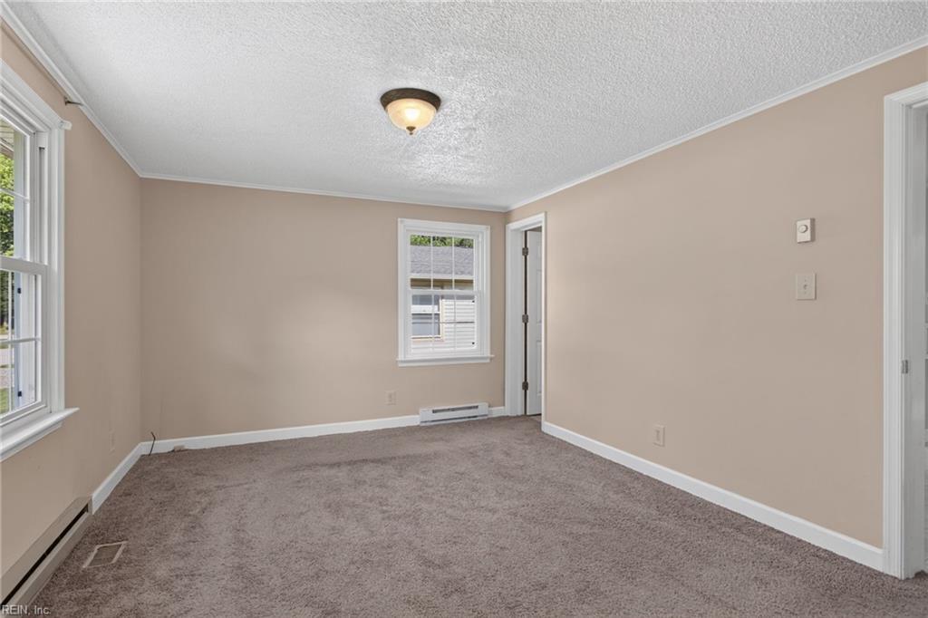 105 Cavalier Drive Yorktown VA 23692