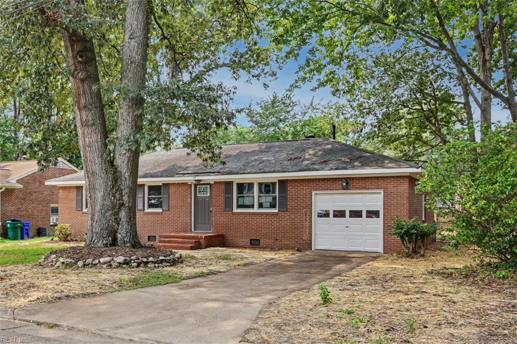 19 Bird Lane Newport News VA 23601