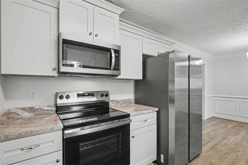 19 Bird Lane Newport News VA 23601