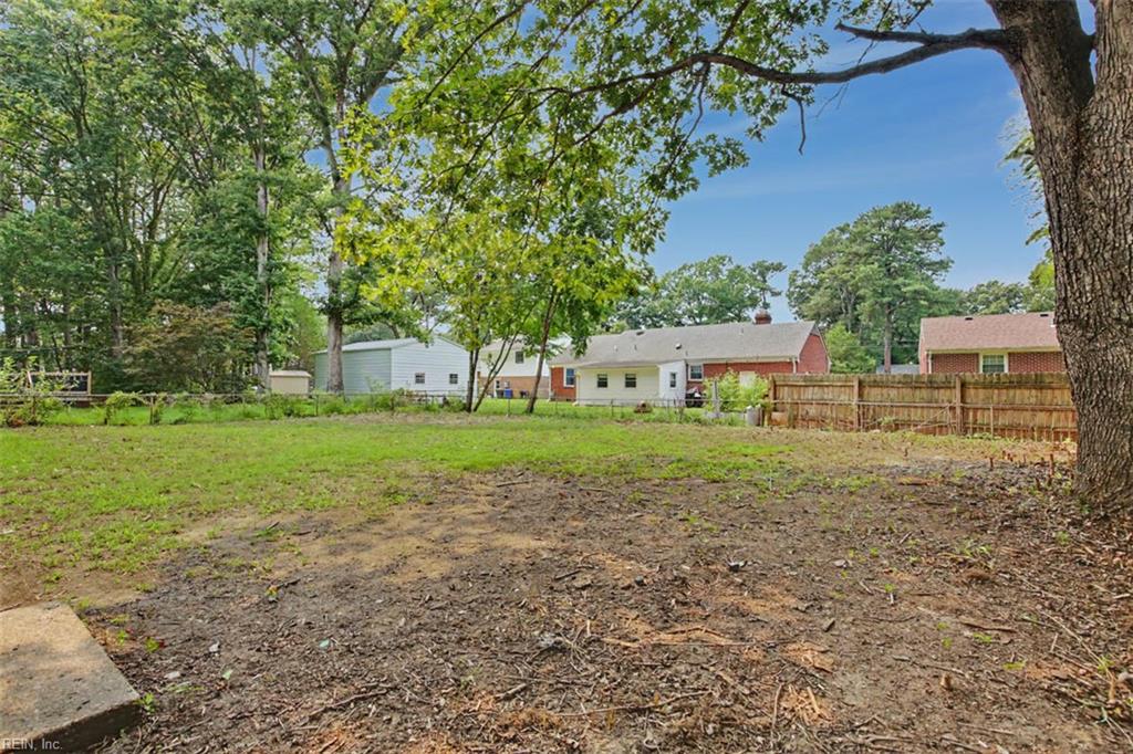 19 Bird Lane Newport News VA 23601