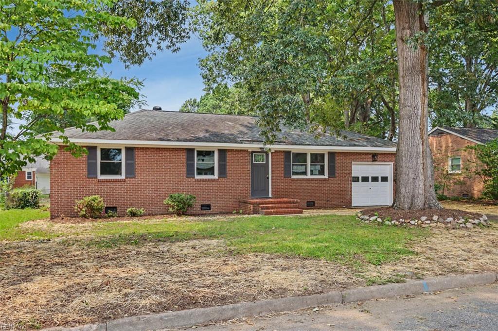 19 Bird Lane Newport News VA 23601