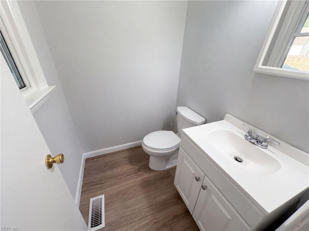 885 Lucas Creek Road Newport News VA 23608