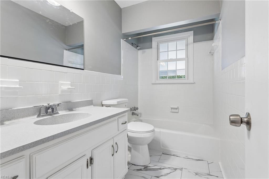 7 Fawn Lane Newport News VA 23602