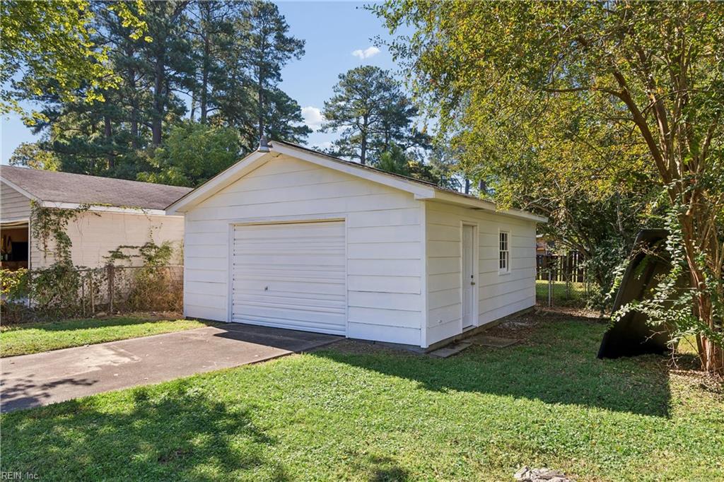 7 Fawn Lane Newport News VA 23602