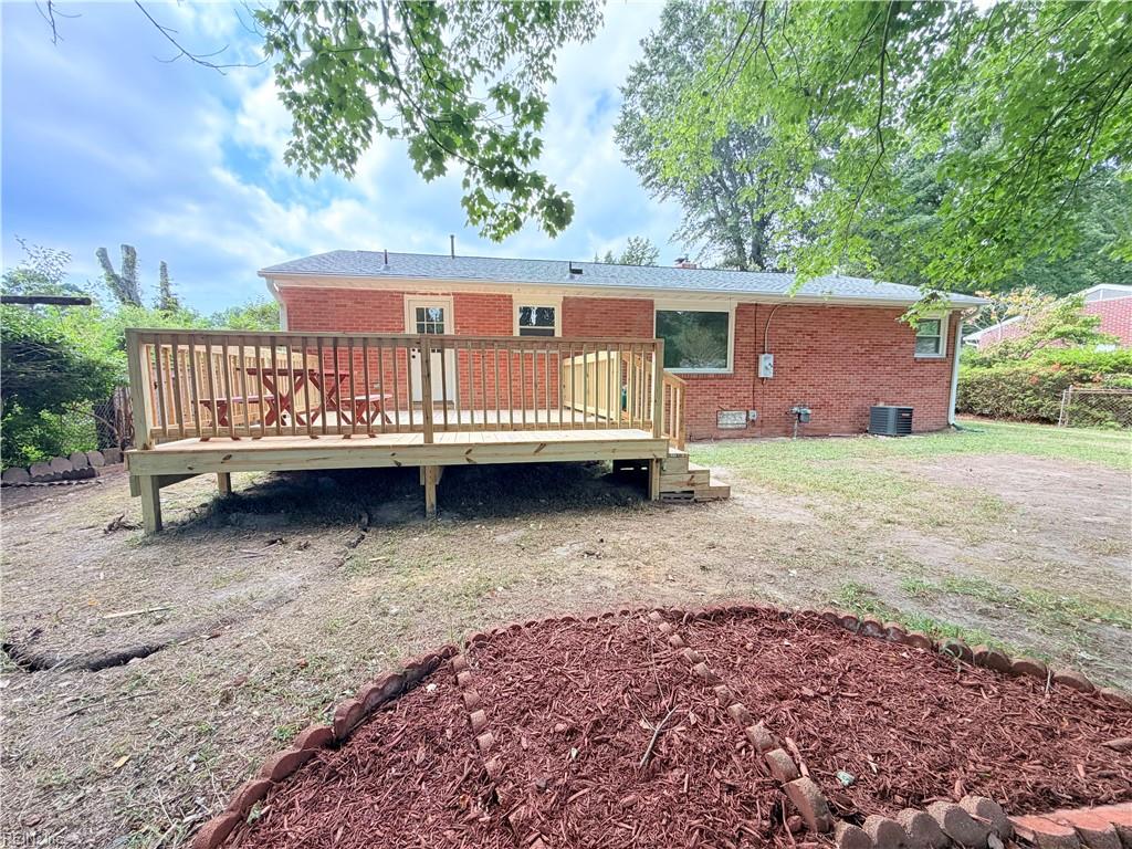 701 Forrest Drive Newport News VA 23601