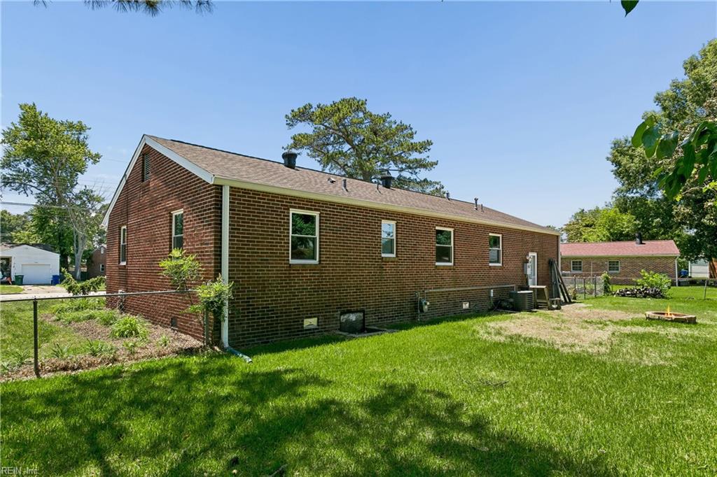 711 Spruce Road Newport News VA 23601