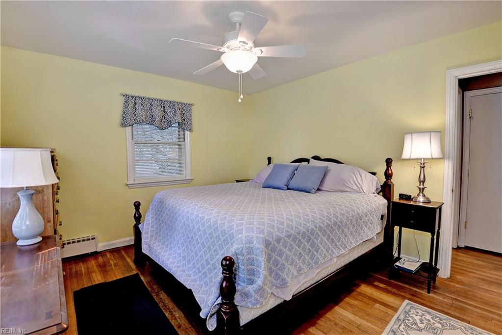 268 James River Drive Newport News VA 23601