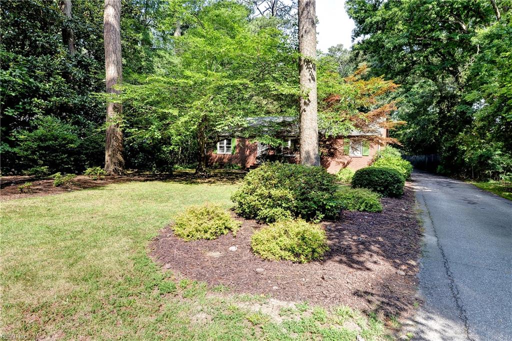 268 James River Drive Newport News VA 23601