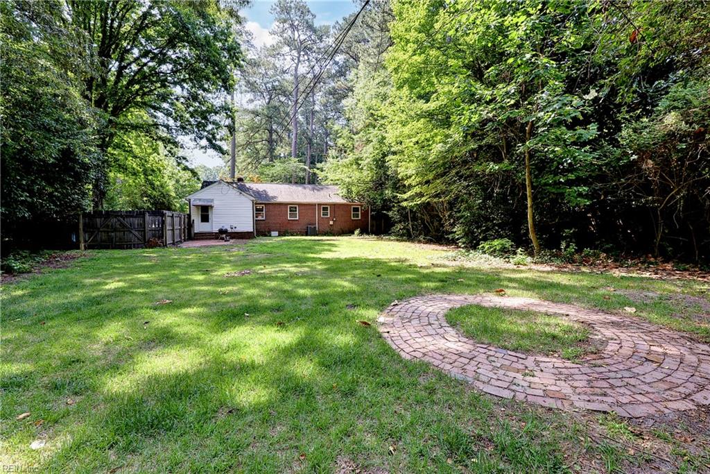 268 James River Drive Newport News VA 23601