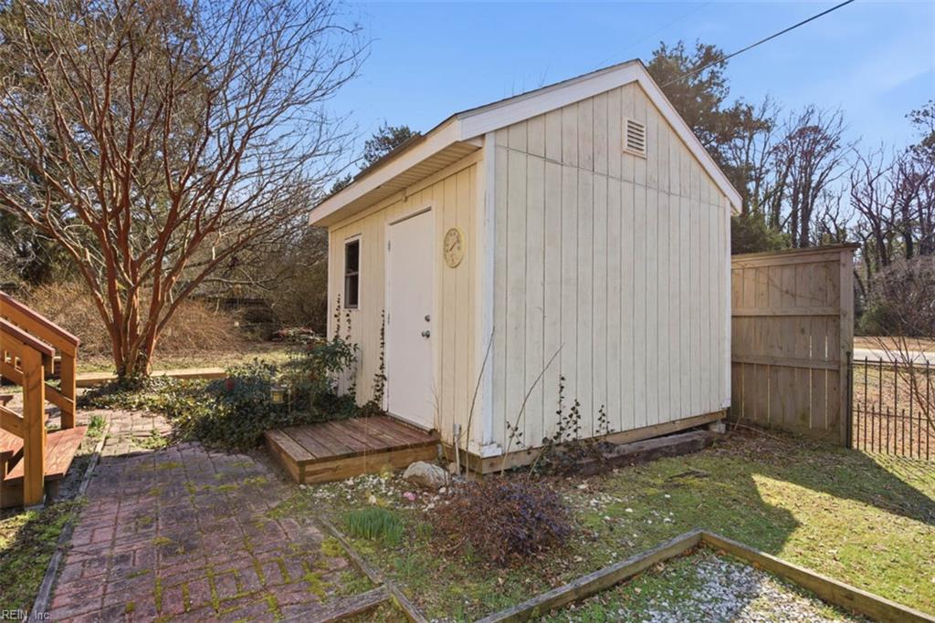 6493 Walter Reed Drive Gloucester VA 23061