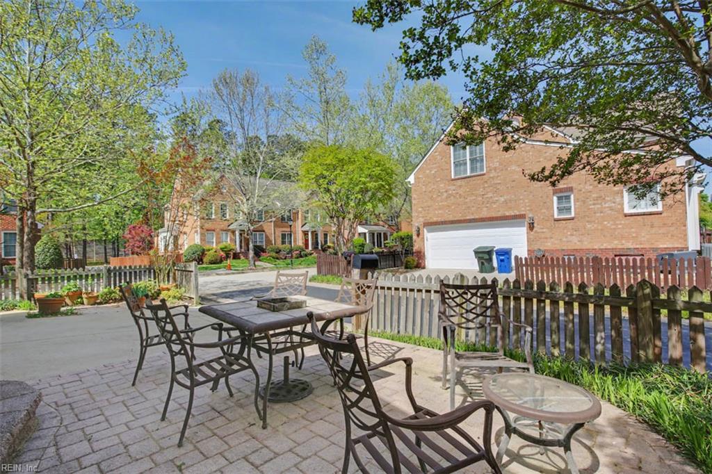 240 William Faulkner N Newport News VA 23606