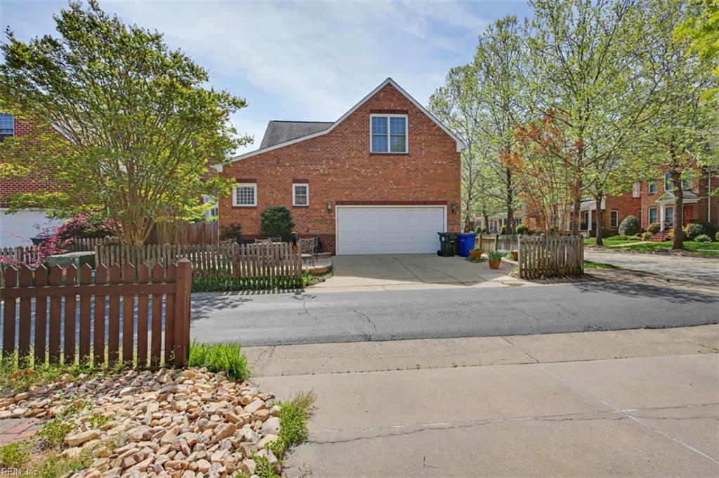 240 William Faulkner N Newport News VA 23606