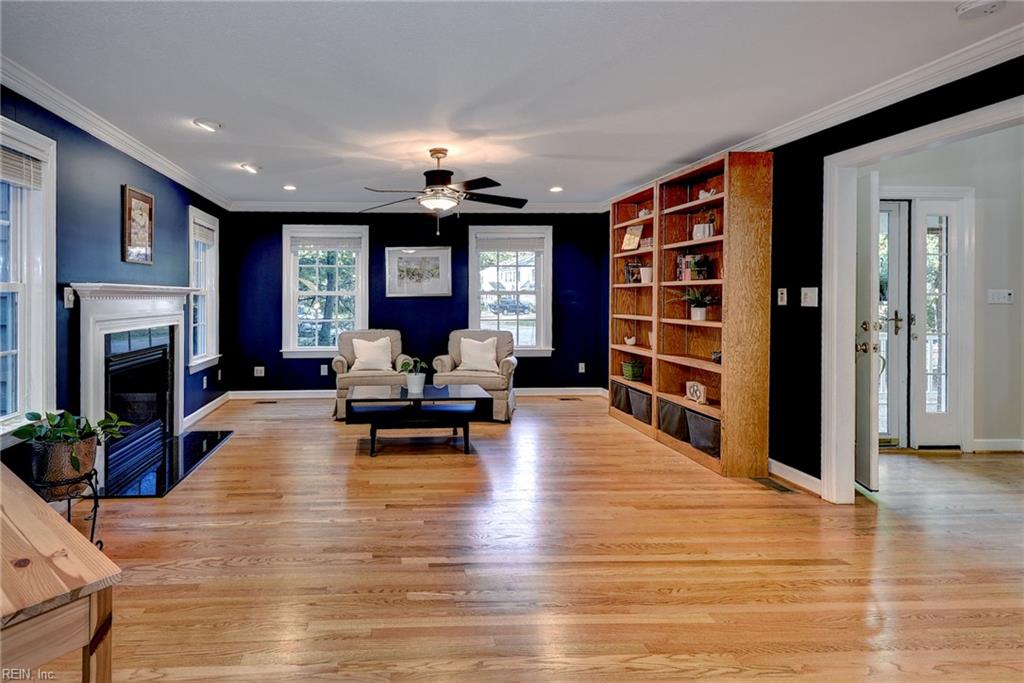 106 Loblolly Court Yorktown VA 23692
