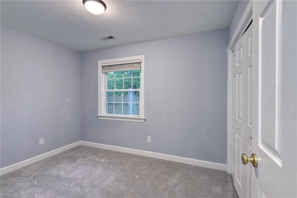 106 Loblolly Court Yorktown VA 23692