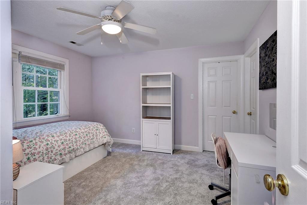 106 Loblolly Court Yorktown VA 23692