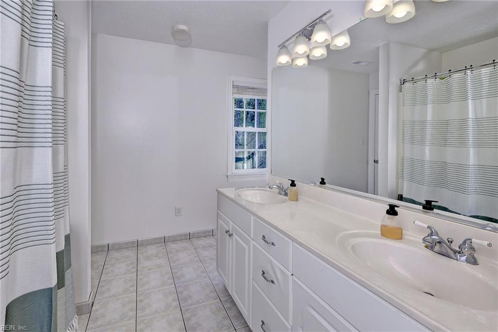 106 Loblolly Court Yorktown VA 23692