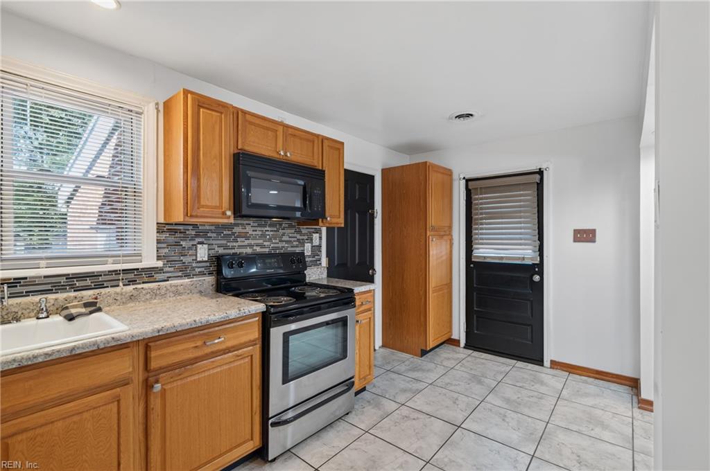 138 Banneker Drive Williamsburg VA 23185