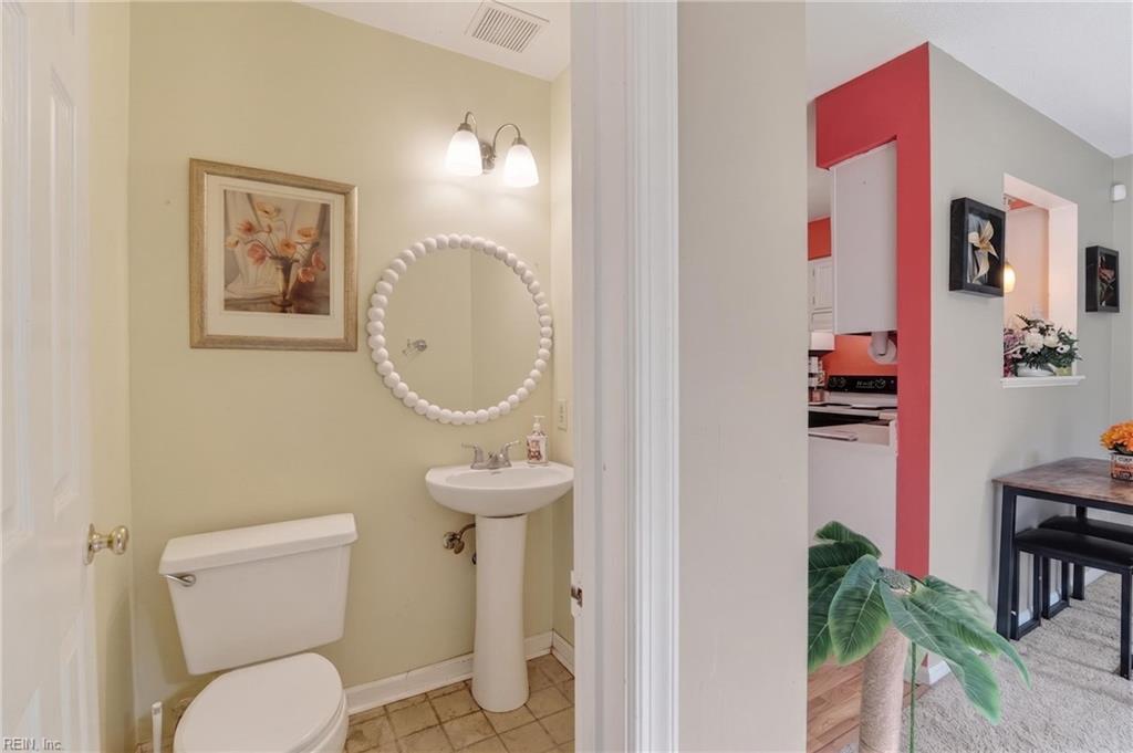 244 Summerlake Lane Newport News VA 23602