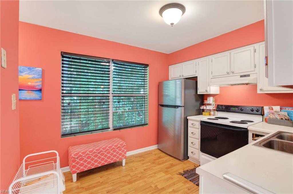 244 Summerlake Lane Newport News VA 23602
