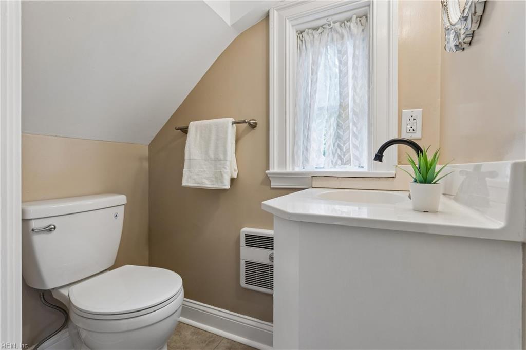 60 Main Street Newport News VA 23601