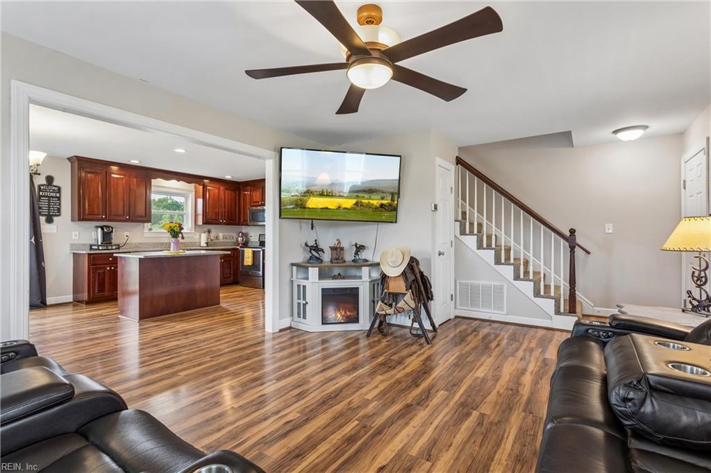 5230 Gum Fork Road Gloucester VA 23061