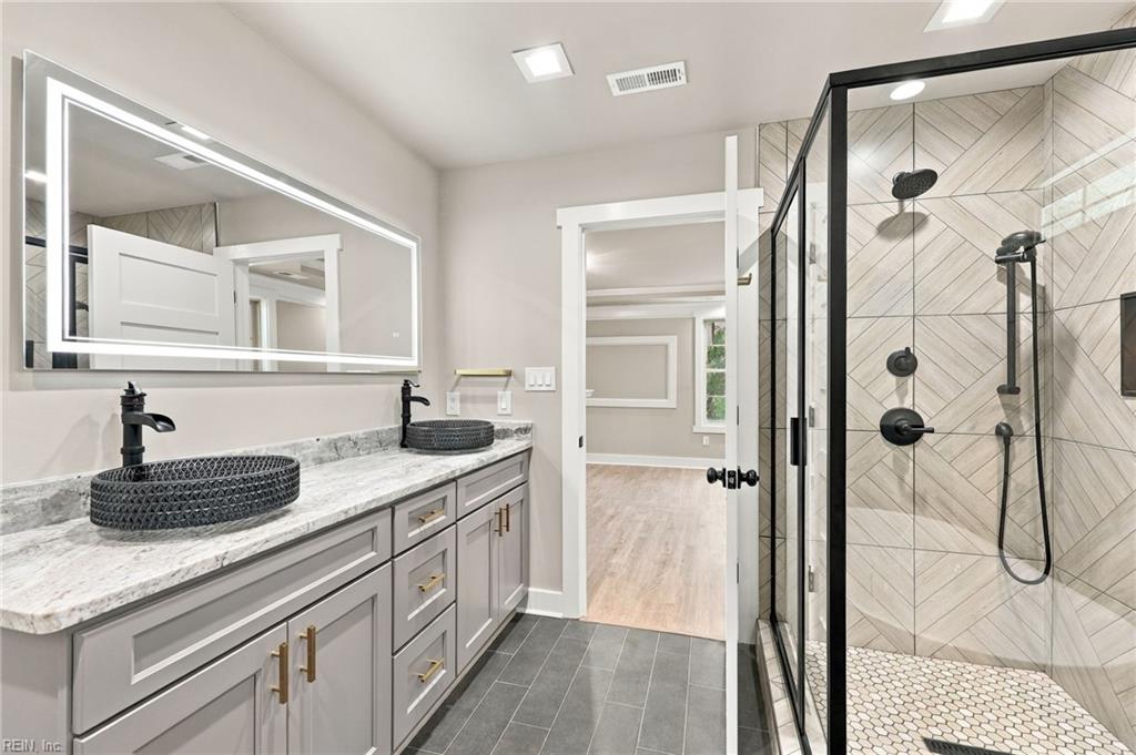 37 Buxton Avenue Newport News VA 23607