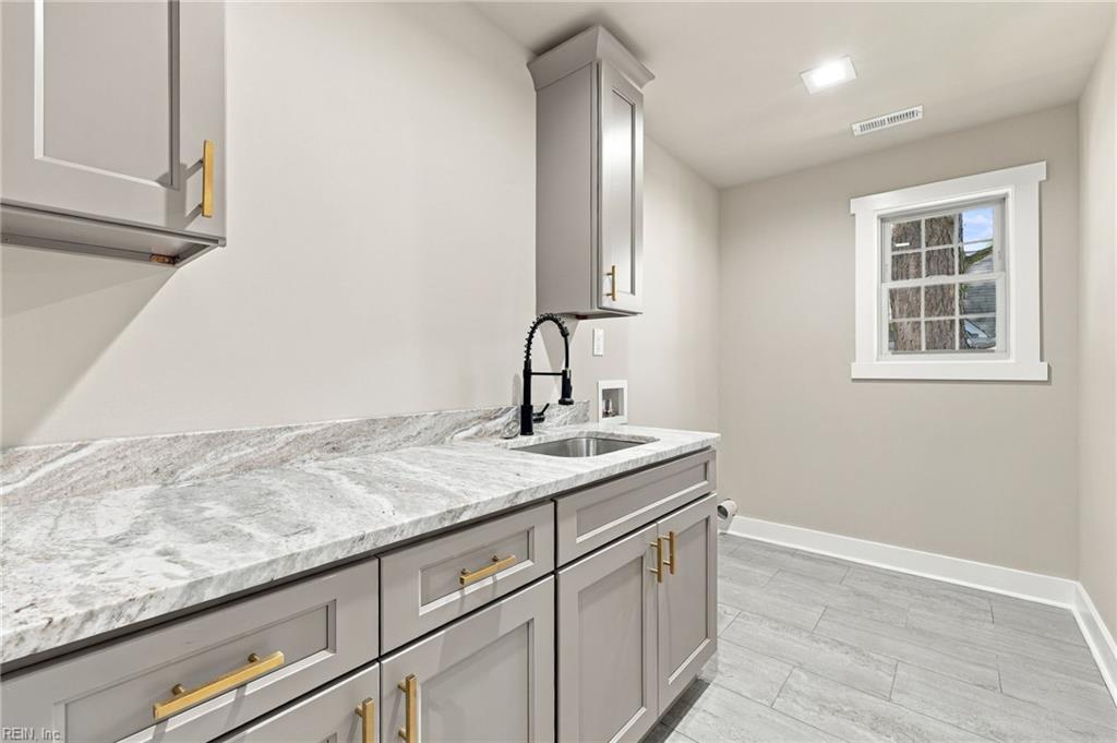 37 Buxton Avenue Newport News VA 23607