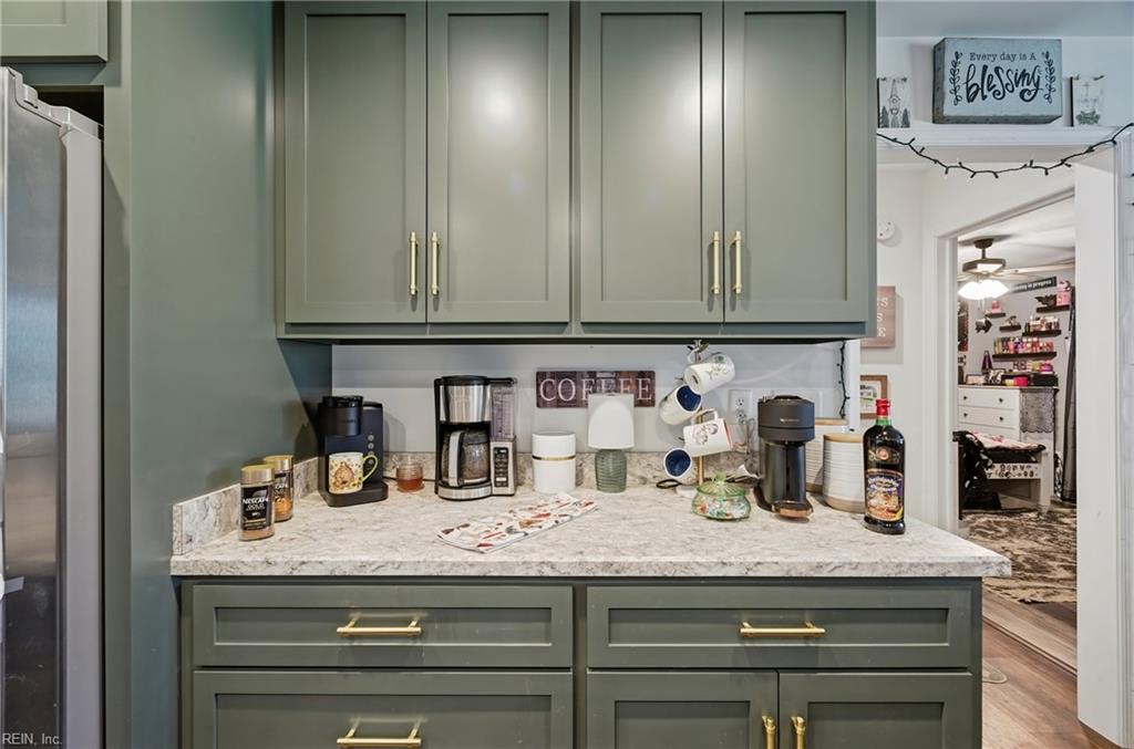 4568 Johns Point Road Gloucester VA 23061