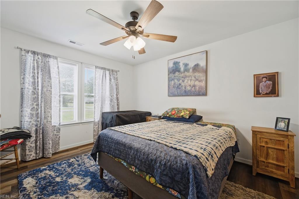 4568 Johns Point Road Gloucester VA 23061