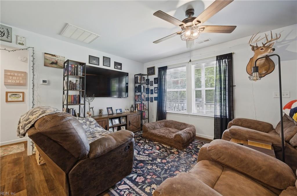 4568 Johns Point Road Gloucester VA 23061