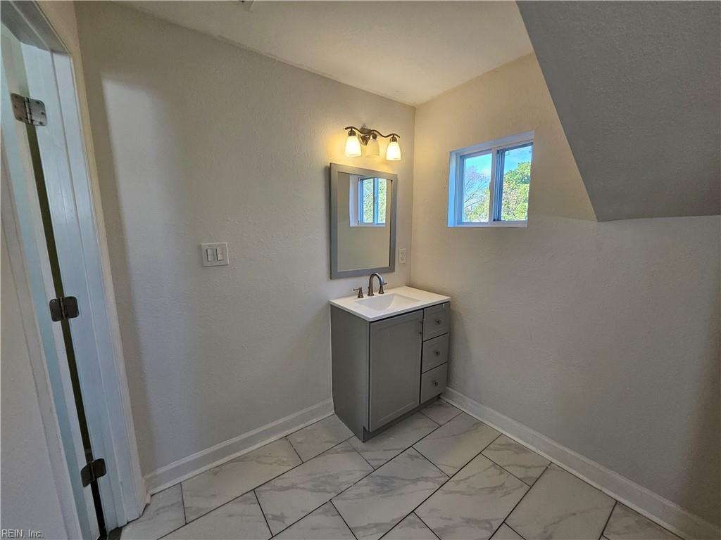 829 28th Street Newport News VA 23607